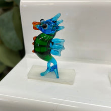 Load image into Gallery viewer, Miniature Animal World