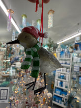 Load image into Gallery viewer, Sandpiper with hat
