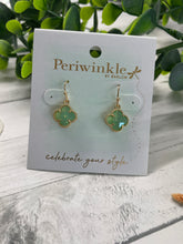 Load image into Gallery viewer, Earring - Assorted
