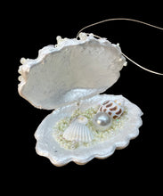 Load image into Gallery viewer, Clamshell Ornament
