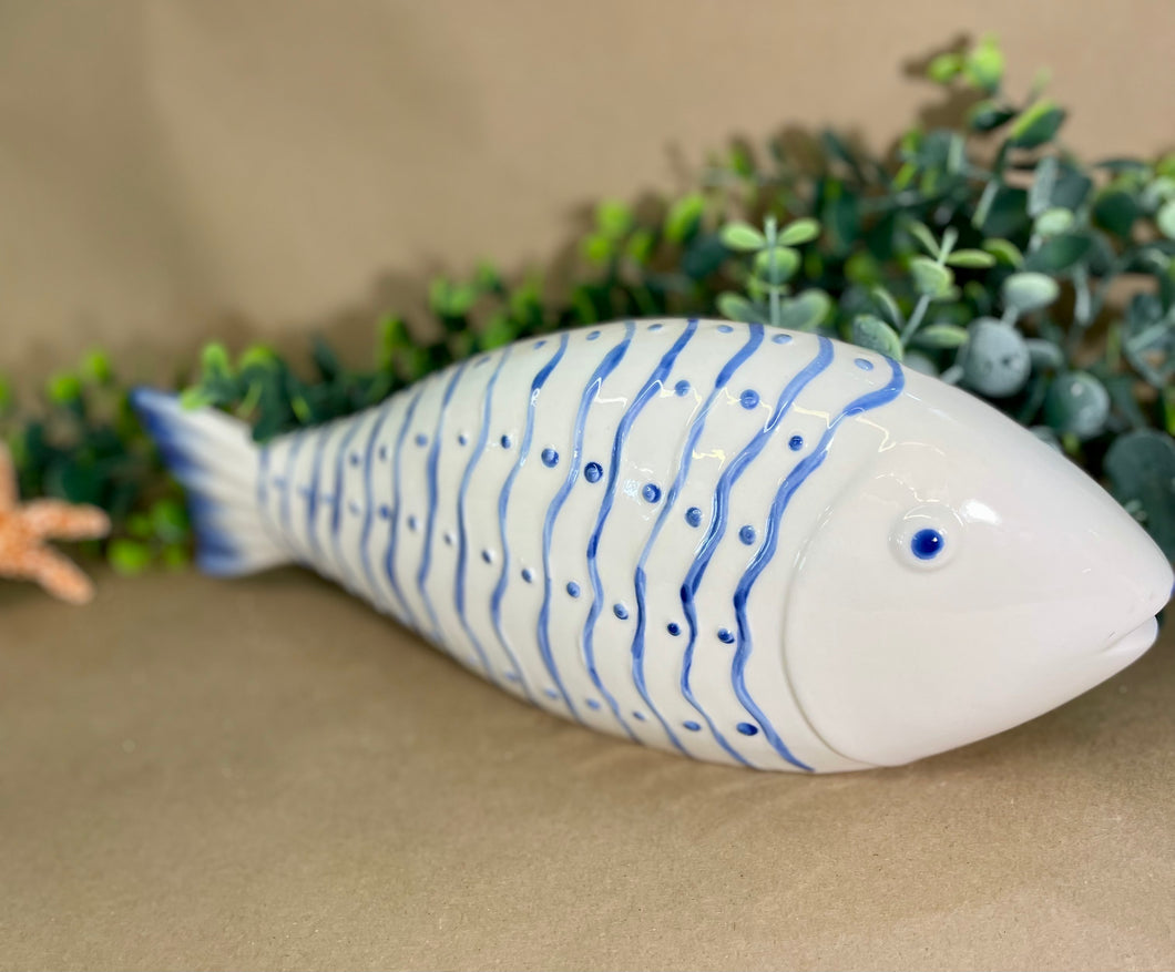 STRIPE-DOT FISH FIGURENE