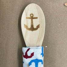 Load image into Gallery viewer, Spoon &amp; Towel Set
