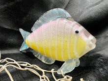 Load image into Gallery viewer, Tropical stripe fish
